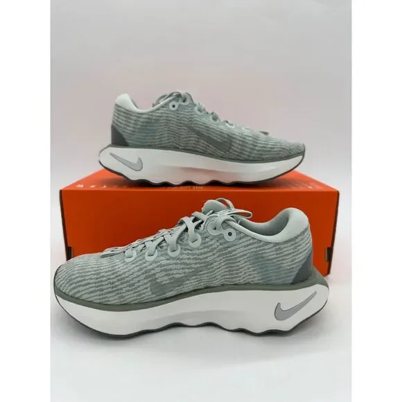 Nike Motiva Women's Size 11 Men's Size 9.5 Green Grey Athletic Shoes DV1238 006 - Picture 2 of 6